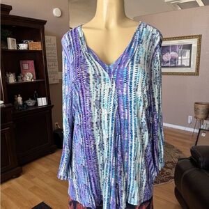 Dana Buchman multicolored 3/4 sleeves Vneck knit blouse-size XL